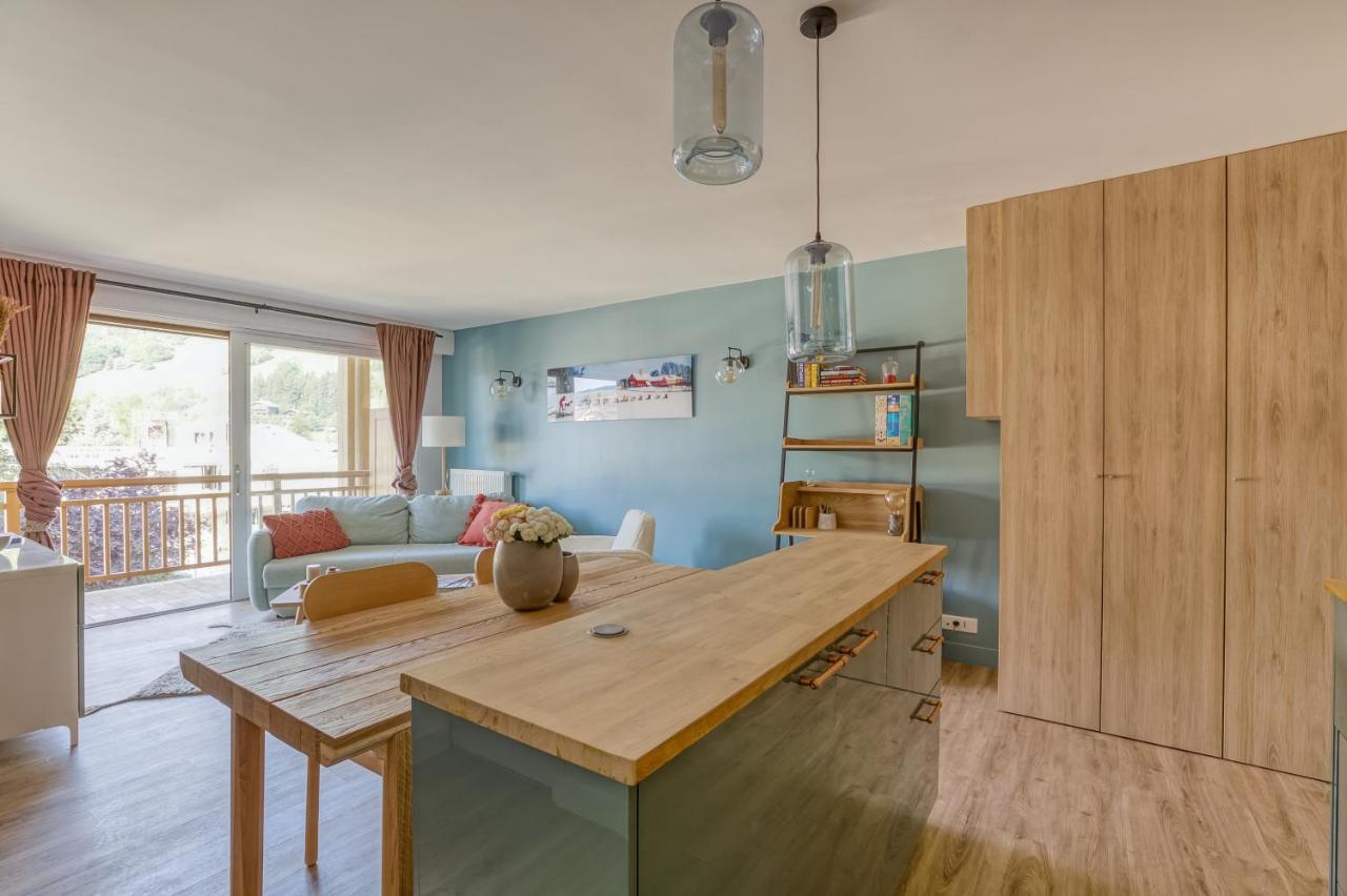 Rare ! Appartement Renove Dans Le Village Pieton De Megeve Bagian luar foto